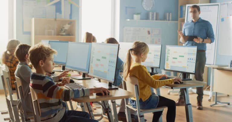 How To Use Technology In The Classroom